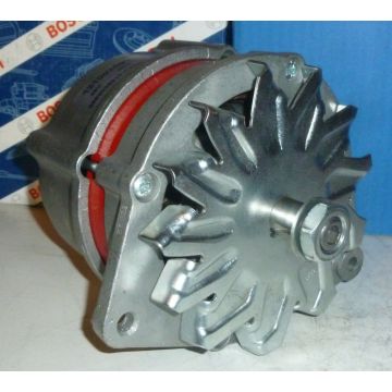 IA1079 MAHLE ΔΥΝΑΜΟ   KHD 28V 35     ΔΥΝΑΜΟ    28V 35A (IA0586, MG660)    BOSCH EXCHANGE Alternator KHD 28V 35A 6H-10   28V 35A (IA0586, MG660)   11.201.586 AAK4531 MAHLE Letrika (Iskra) alternator   LETRIKA MG425 - Alternator 24V, 35A, Letrika/MAHLE AAK, - 